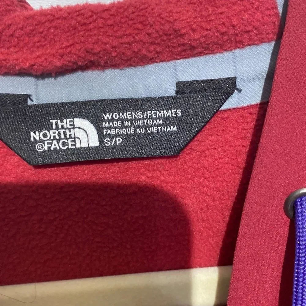 The North Face Men's Triple Zip‎ Pocket Pullover Hooded Red Sweatshirt Size S